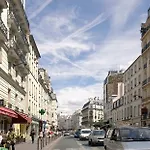Bastille Private Apartment