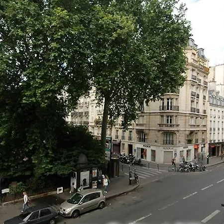 Bastille Private * Parigi